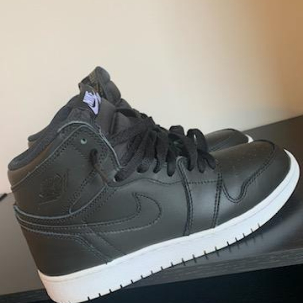 Air Jordan 1 high OG BG "Cyber Monday" size 6.5